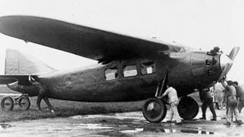 Avión de Transporte Bernard 18T