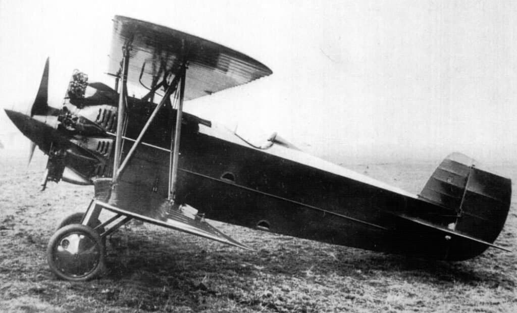 Avia BH-33