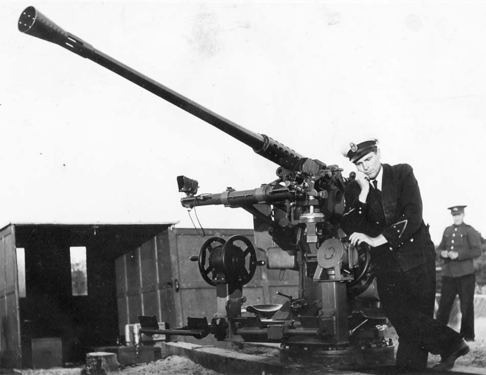 Cañón Automático de 37 mm BK 3.7