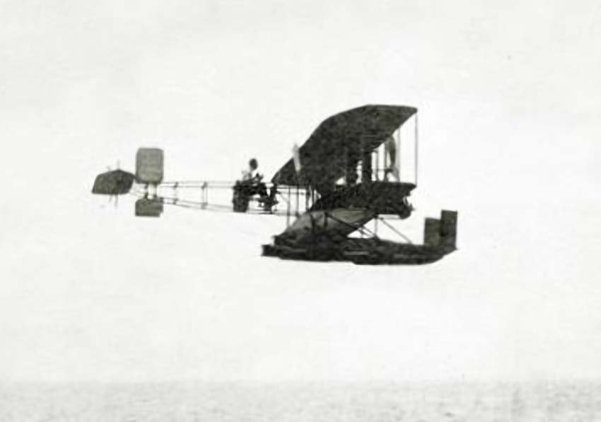 Twin Seaplane