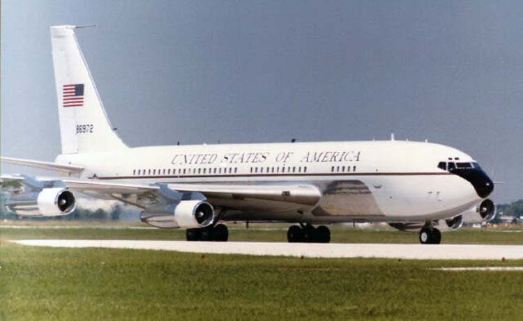 C-137 Stratoliner