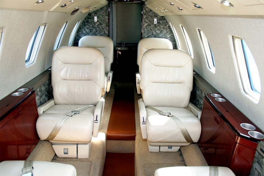 Cessna 650 Citation VI business jet