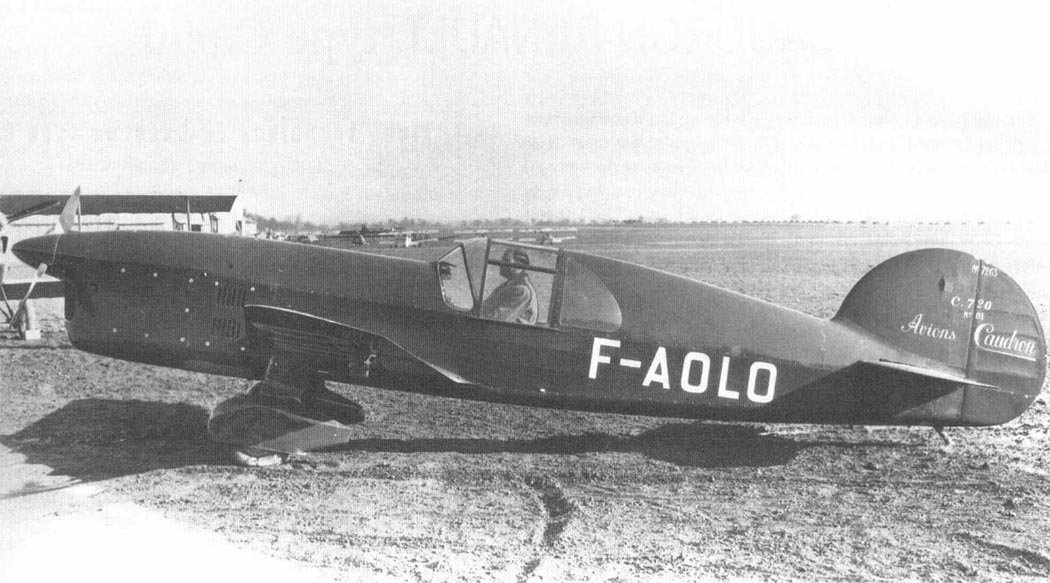 Caudron C.720 training aircraft