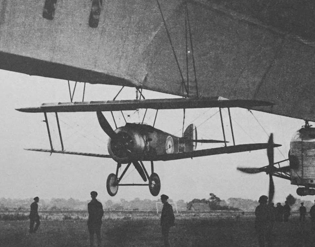 Sopwith F.1 Camel caza biplano