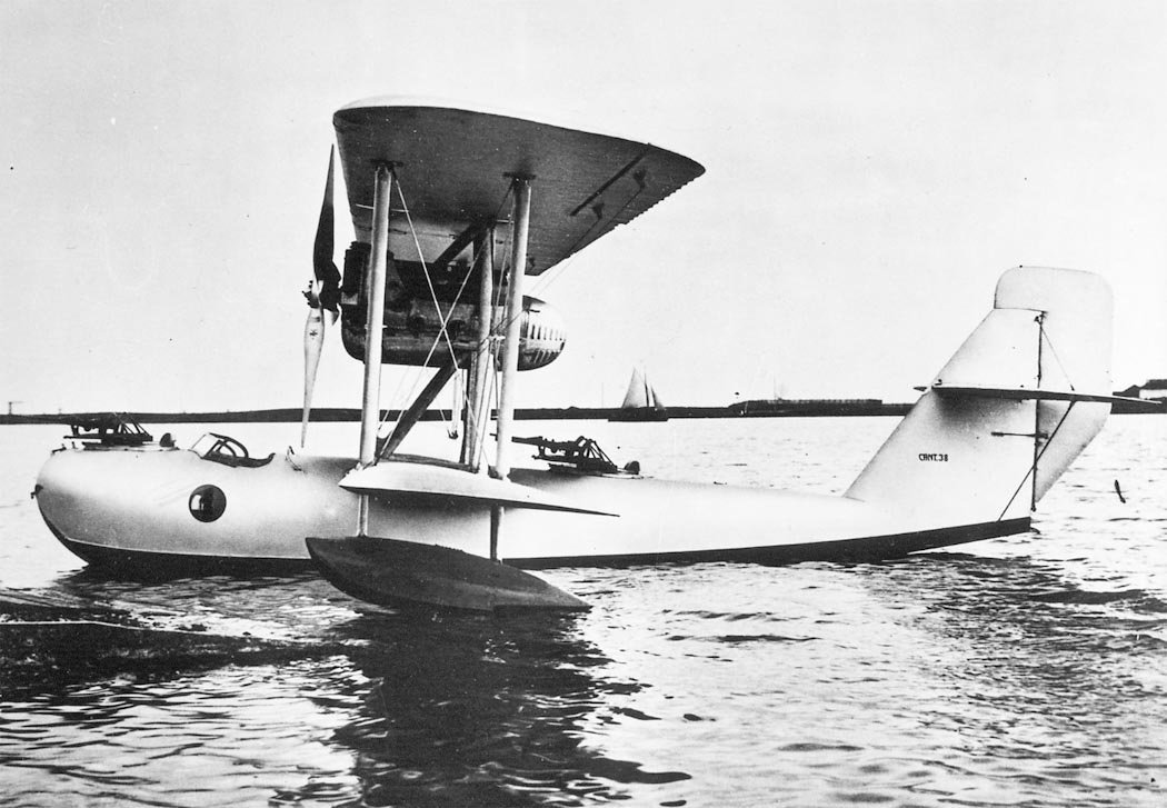 CANT 3 hidroavión